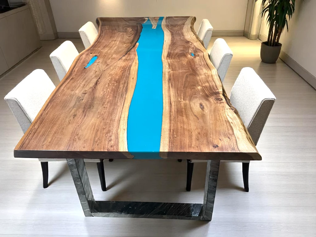 Epoxy Resin Live Edge Wood Countertops for Bar & Kitchen